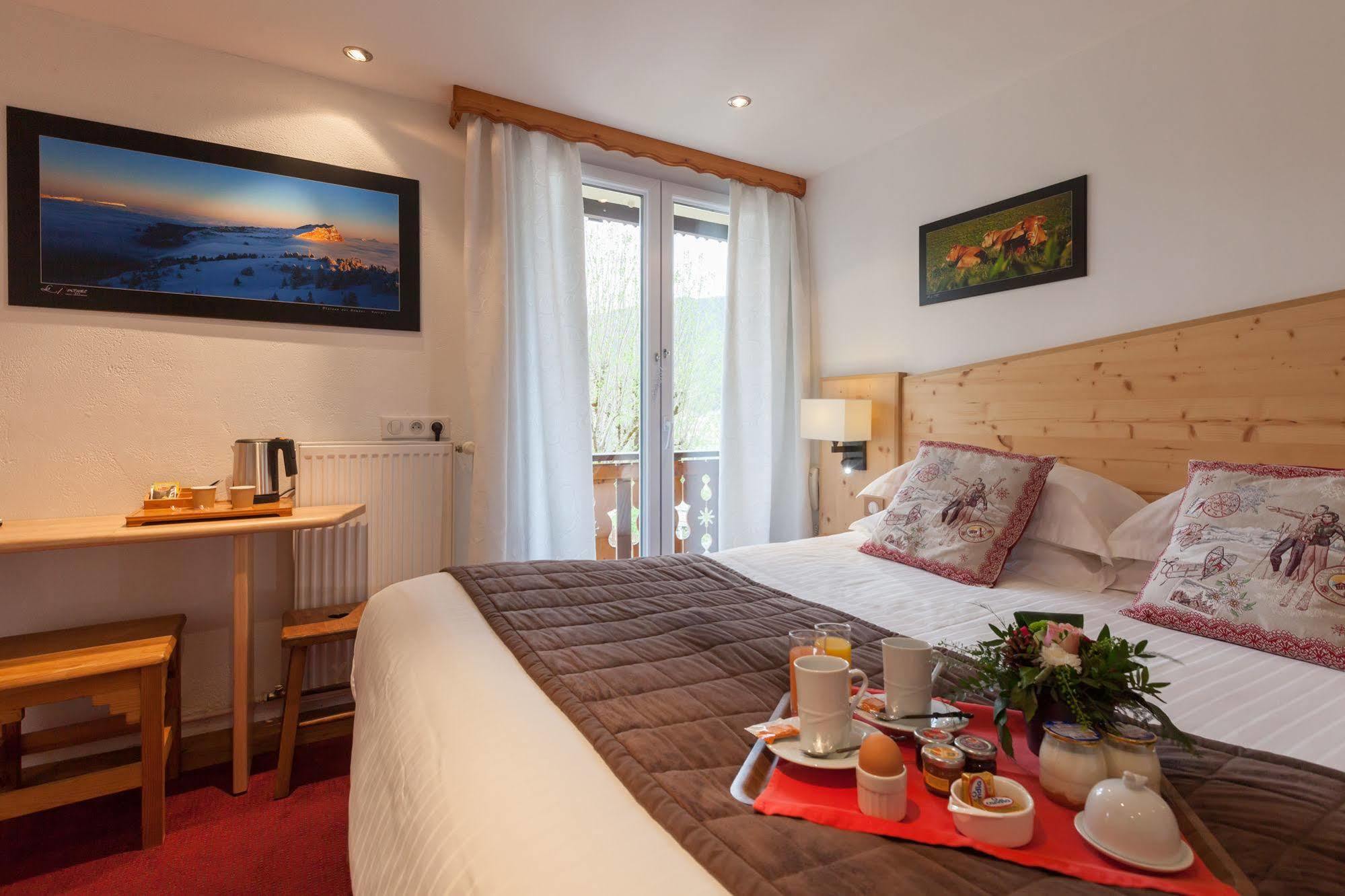 Joy De Lans Hotel