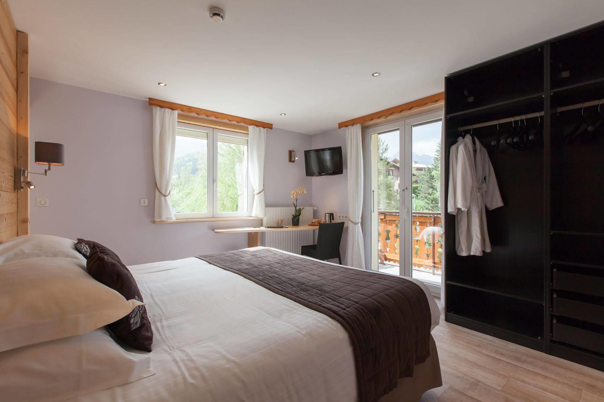 Hotel Joy De Lans 3*